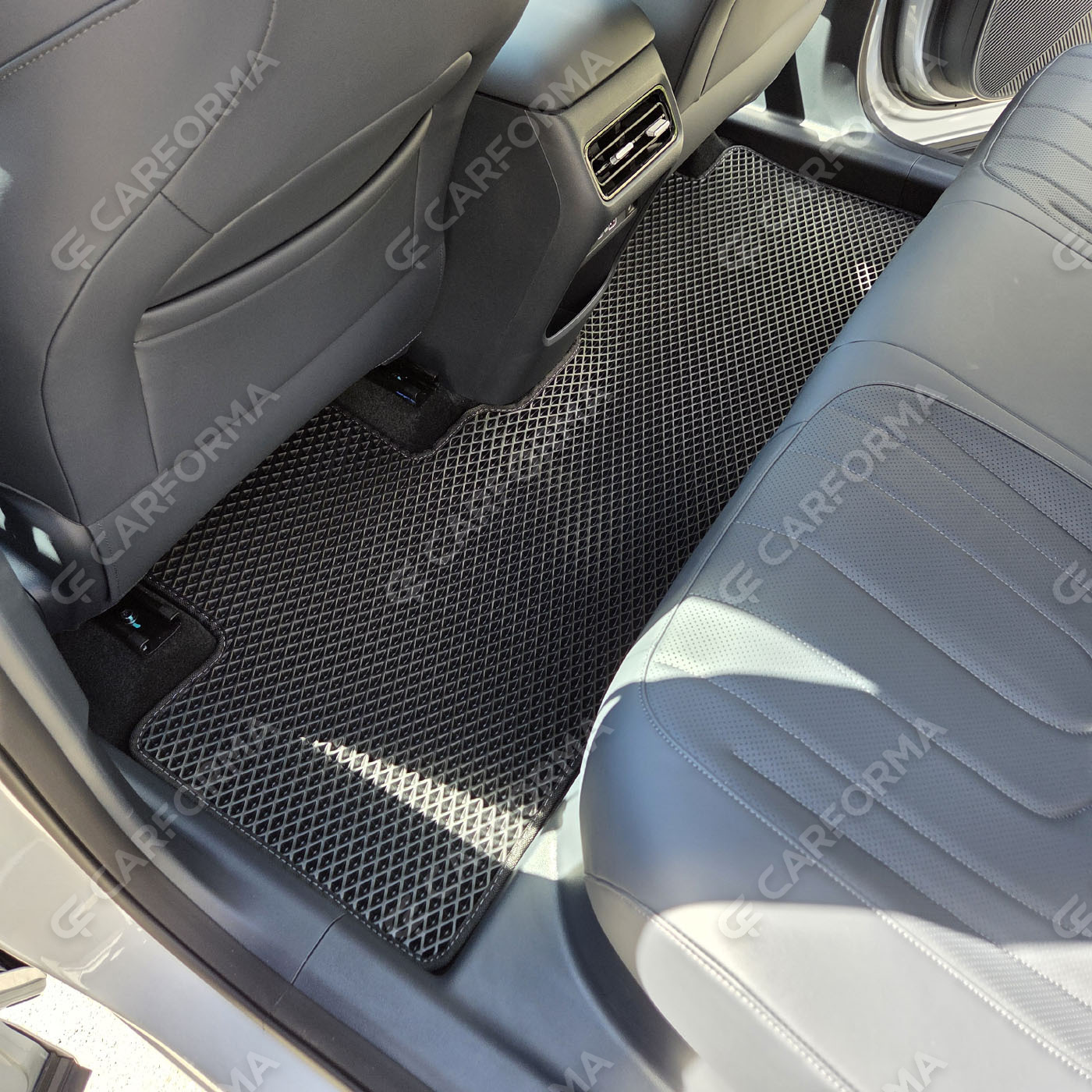 Водительские ворсовые коврики  Geely EX5 2024&nbsp;-&nbsp;2026 в Саранске