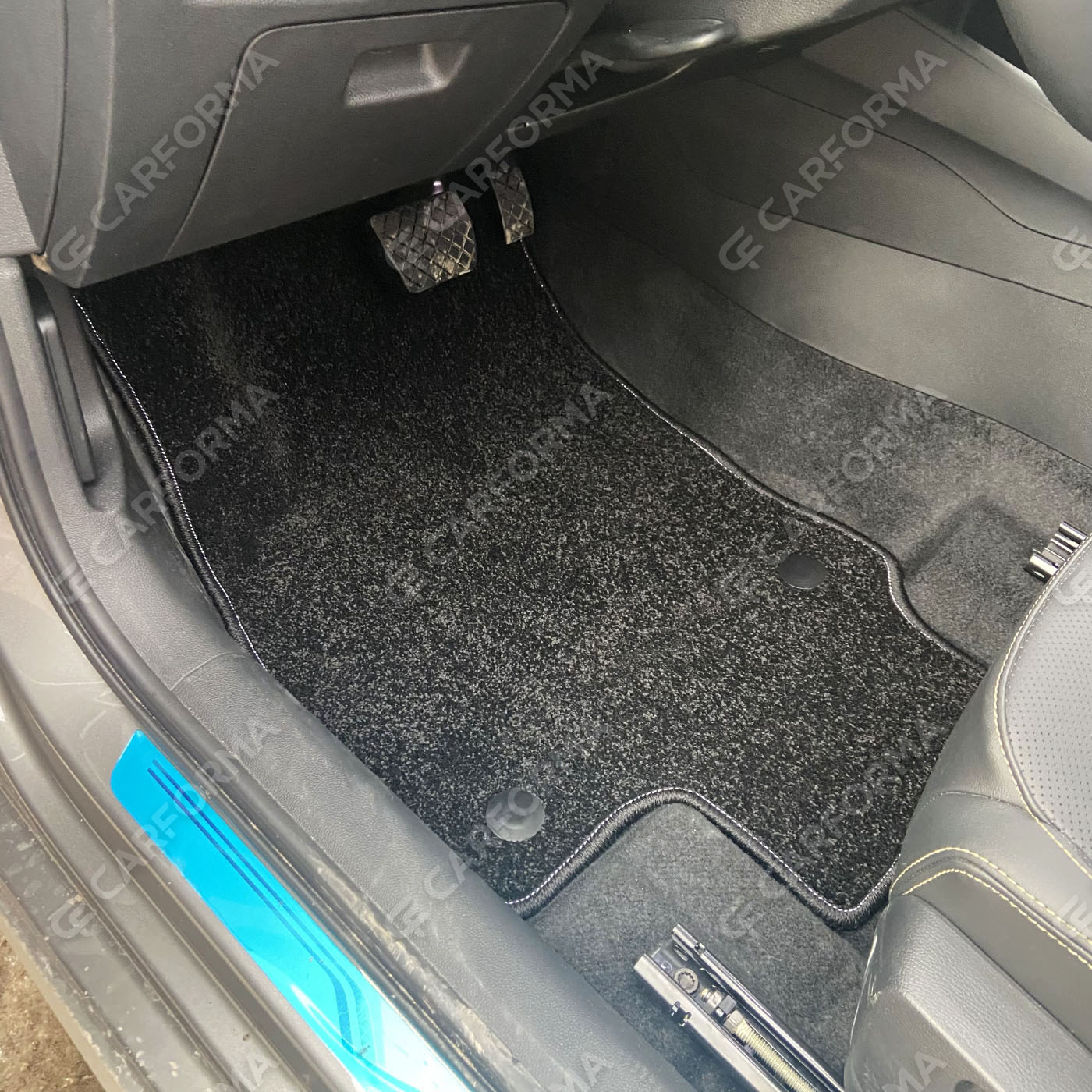 Ворсовые коврики на Audi Q2L 2016&nbsp;-&nbsp;2026 в Саранске