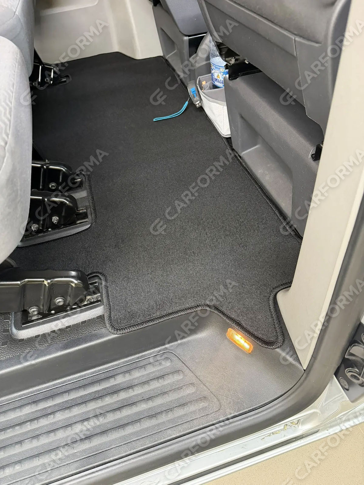 Коврики на Volkswagen Caravelle (T5) 2003&nbsp;-&nbsp;2015 в Саранске