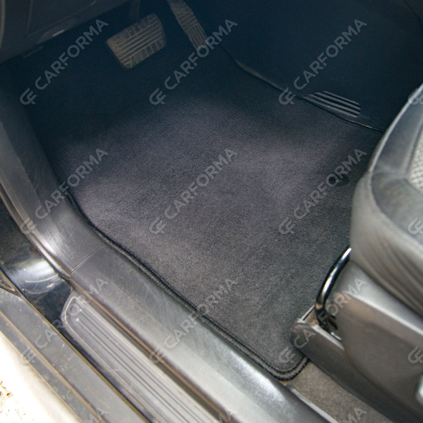 Коврики на Chevrolet Captiva 2006&nbsp;-&nbsp;2018 в Саранске