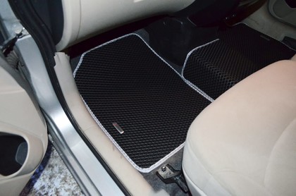 Коврики на Mitsubishi Colt Plus VI 2004 - 2012 в Саранске