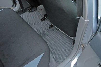 Коврики на Toyota Starlet (P90) 1995 - 1999 в Саранске