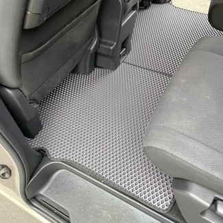 Коврики на Nissan Serena (C27) 2016 - 2022 в Саранске