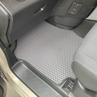 Коврики на Nissan Serena (C27) 2016 - 2022 в Саранске