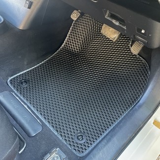 EVA коврики на Toyota Prius (50) 2015 - 2023 в Саранске