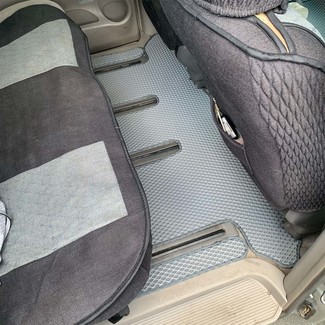Ворсовые коврики на Toyota Estima II 2000 - 2005 в Саранске
