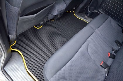 Коврики на Honda Mobilio Spike 2002 - 2008 в Саранске
