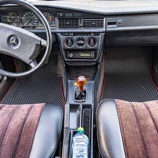 Коврики на Mercedes 190 (W201) 1982 - 1993 в Саранске