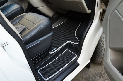 Коврики на Volkswagen Multivan (T6) 2015 - 2019 в Саранске