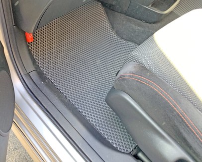 Коврики на Honda Stream II 2006 - 2014 в Саранске