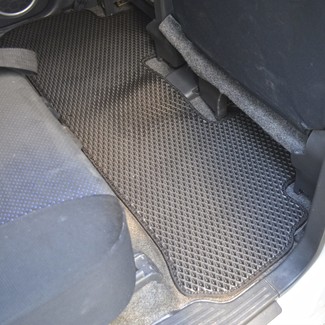 Коврики на Suzuki Wagon R IV 2008 - 2012 в Саранске