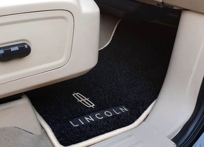 Ворсовые коврики на Lincoln Navigator III 2006 - 2017 в Саранске