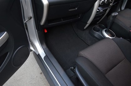 Коврики на Toyota Ist I 2002 - 2007 в Саранске
