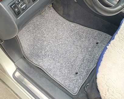 Коврики на Toyota Avensis II 2002 - 2008 в Саранске