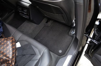 Коврики на Volkswagen Touareg III 2018 - 2025 в Саранске