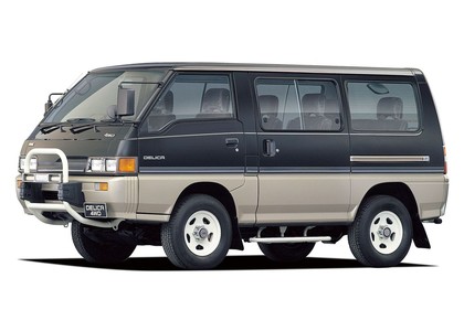 Коврики на Mitsubishi Delica 3 1986 - 1999 в Саранске