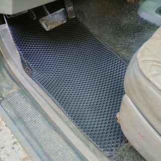 Коврики на Jeep Grand Cherokee (ZJ) 1992 - 1999 в Саранске