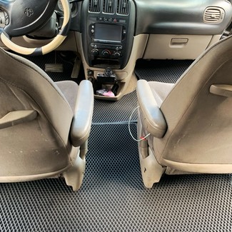 Коврики на Chrysler Voyager (RG) 2000 - 2008 в Саранске