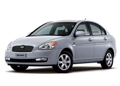 Коврики на Hyundai Verna 2005 - 2010 в Саранске