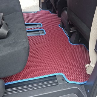 Коврики на Mitsubishi Delica D:5 2007 - 2025 в Саранске