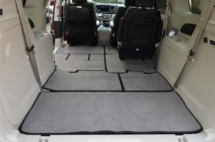 Коврики на Chrysler Pacifica II 2016 - 2025 в Саранске