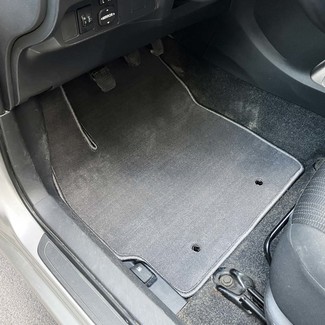 Коврики на Toyota Auris I 2006 - 2012 в Саранске