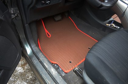 Коврики на Toyota Auris I 2006 - 2012 в Саранске