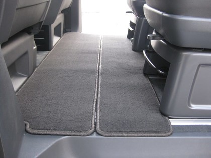 Коврики на Volkswagen Multivan (T6) 2015 - 2019 в Саранске