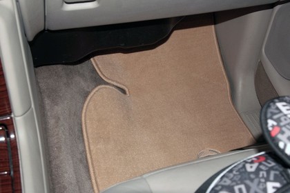 Коврики на Cadillac Escalade II 2002 - 2007 в Саранске