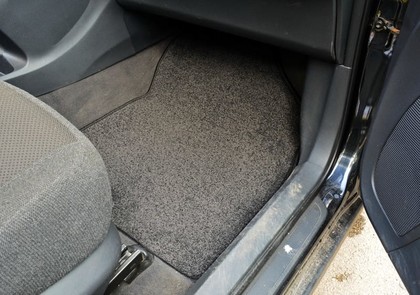 Коврики на Toyota Auris I 2006 - 2012 в Саранске