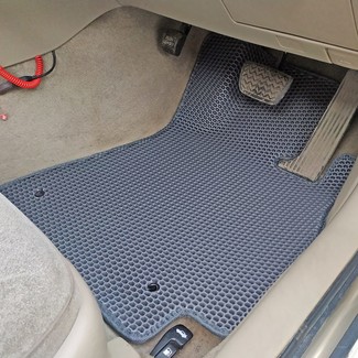 Коврики на Toyota Verossa 2001 - 2004 в Саранске