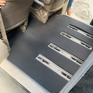 Коврики на Dodge Caravan (RG) 2000 - 2007 в Саранске