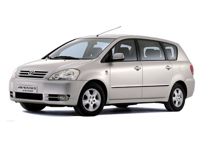Коврики на Toyota Avensis Vesro II 2001 - 2009 в Саранске