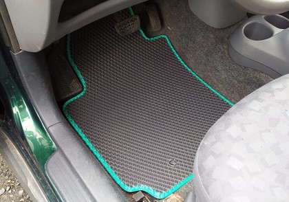 Коврики на Toyota Echo 1999 - 2006 в Саранске