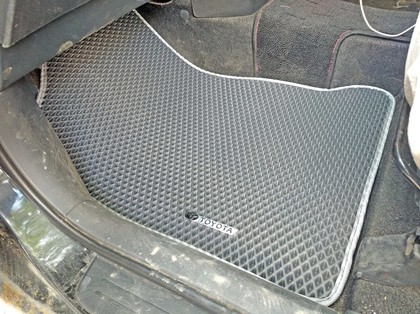 EVA коврики на Toyota Wish I 2003 - 2009 в Саранске