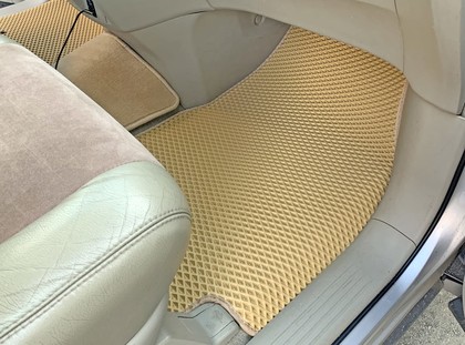 Ворсовые коврики на Toyota Previa (XR30, XR40) 2000 - 2007 в Саранске