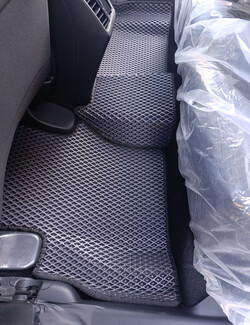 Ворсовые коврики на Honda WR-V III 2023 - 2025 в Саранске Ворсовые коврики на Honda WR-V III 2023 - 2025 в Саранске