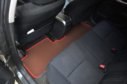 Коврики на Toyota Auris I 2006 - 2012 в Саранске