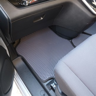 Коврики на Nissan Serena (C27) 2016 - 2022 в Саранске