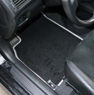 Коврики на Mitsubishi Lancer Evolution IX 2005 - 2007 в Саранске