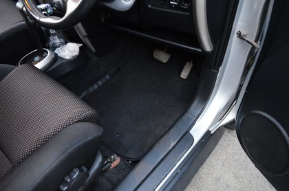 Коврики на Toyota Ist I 2002 - 2007 в Саранске
