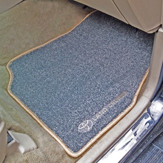 Ворсовые коврики на Toyota Land Cruiser 100 1998 - 2007 в Саранске