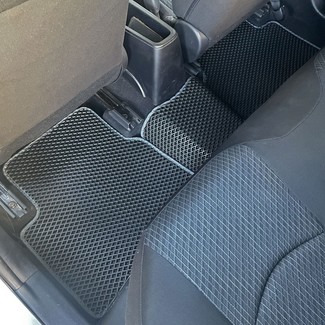 EVA коврики на Toyota Prius (50) 2015 - 2023 в Саранске