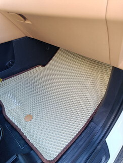 Коврики на KIA Carnival IV 7 мест без оттоманок 2020 - 2025 в Саранске Коврики на KIA Carnival IV 7 мест без оттоманок 2020 - 2025 в Саранске