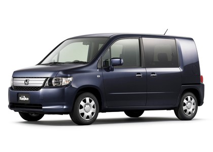 Коврики на Honda Mobilio Spike 2002 - 2008 в Саранске