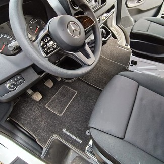 Коврики на Mercedes Sprinter (W907/W910) 2018 - 2025 в Саранске