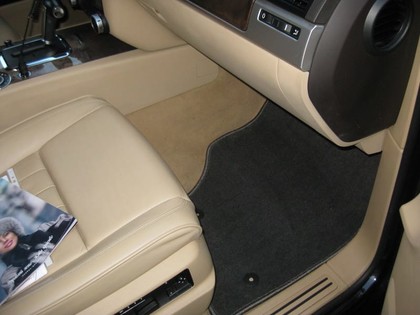 Коврики на Volkswagen Touareg I 2002 - 2010 в Саранске