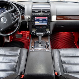 Коврики на Volkswagen Touareg I 2002 - 2010 в Саранске