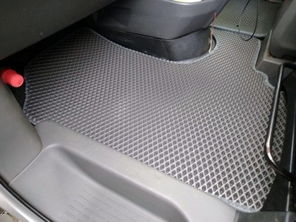 EVA коврики на Toyota Voxy (R70) 2007 - 2013 в Саранске