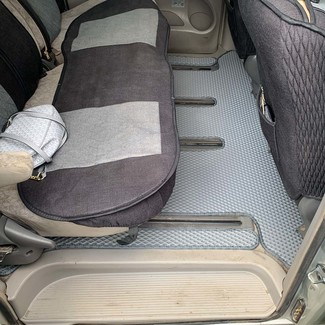 Ворсовые коврики на Toyota Estima II 2000 - 2005 в Саранске